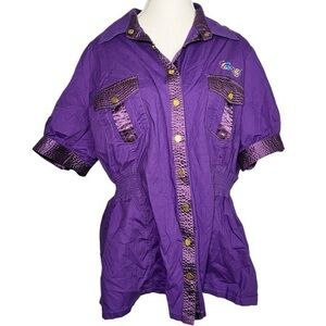 COOGI Y2K Purple Button Down Shirt with Notched Collar and Cuffed Sleeves